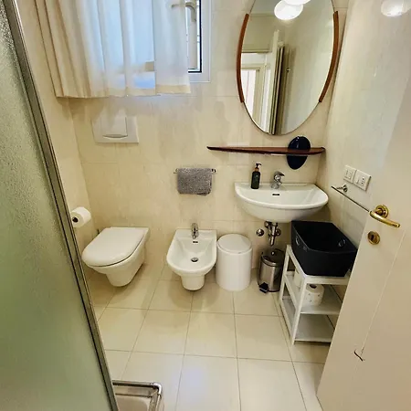 Apartman Damiano Chiesa Terrazzato -flexrent Immobiliare Abissinia Riccione