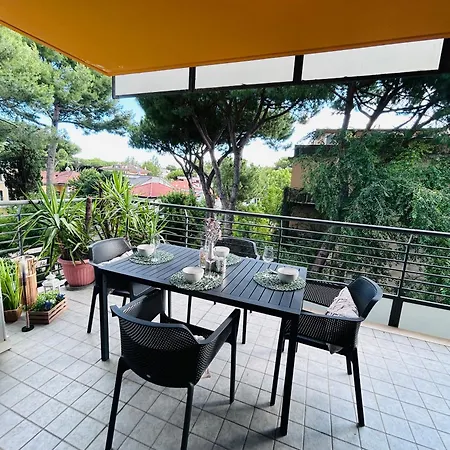 Damiano Chiesa Terrazzato -flexrent Immobiliare Abissinia Riccione